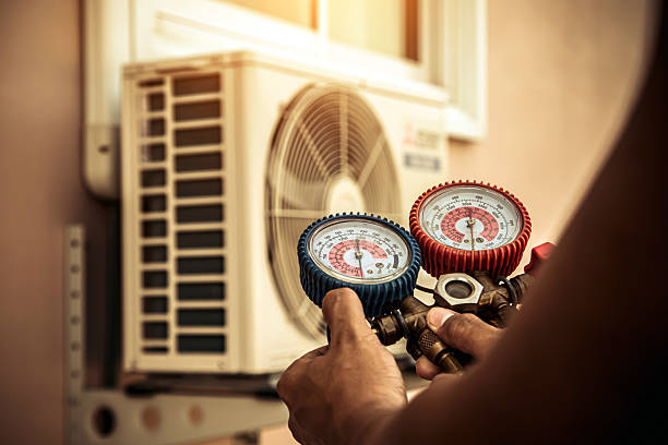 Professional Hvac technician working in Broad Run, VA